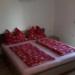 Radmani Πόρετς