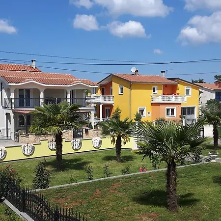 Radmani Apartment Porec